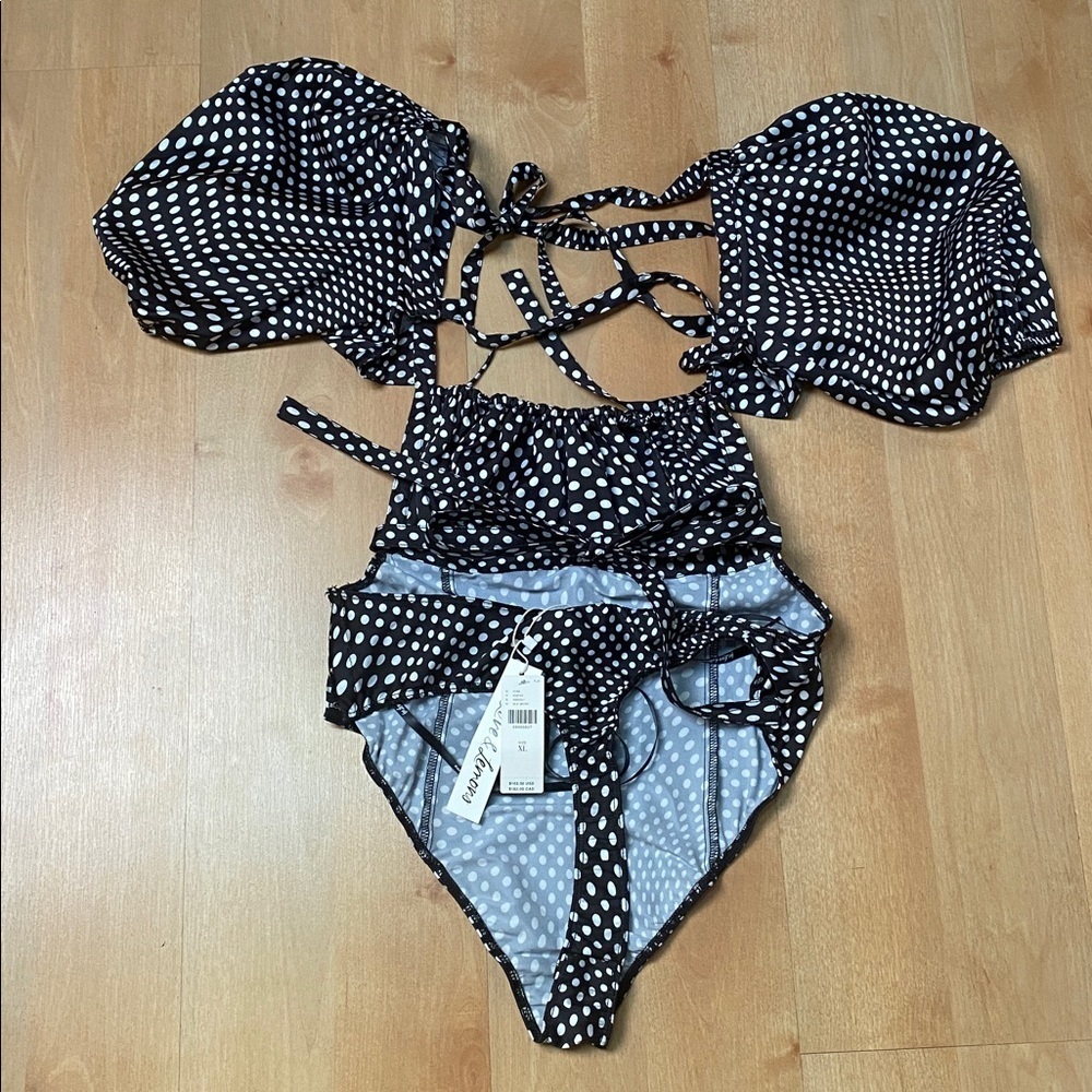 Free People Dany Bodysuit NWT XL Black Polka Dot Puff Sleeve Cutout - Picture 3 of 12